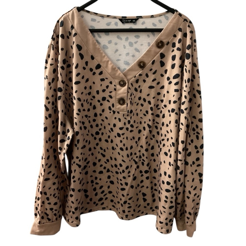 🦄 NWOT SHEIN Leopard Print V-Neck Blouse